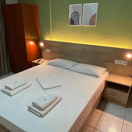 Evagelia Hotel Leptokaryá