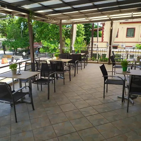 Evagelia Hotel 2*