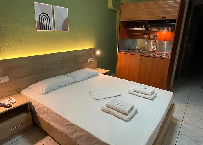 Hotel Evagelia 2*