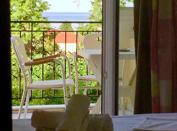 Hotel Evagelia 2*